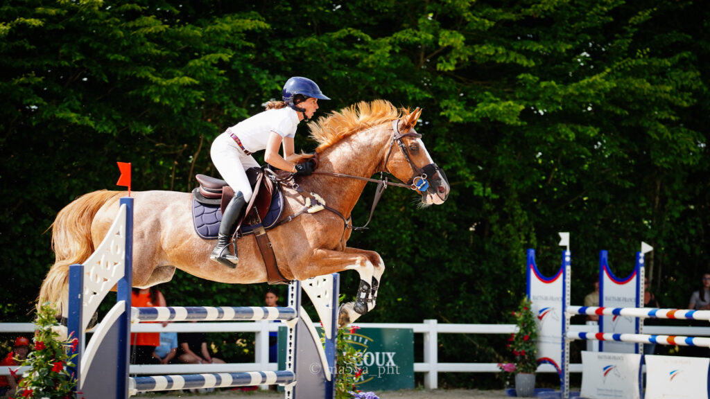 cheval de CSO dans l'oise